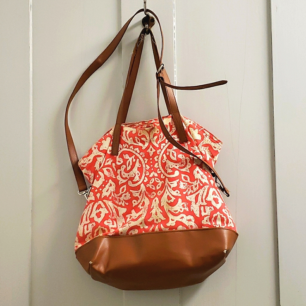 Old Navy Shoulder bag for summer
